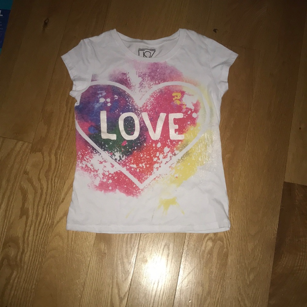 Graphic tshirt